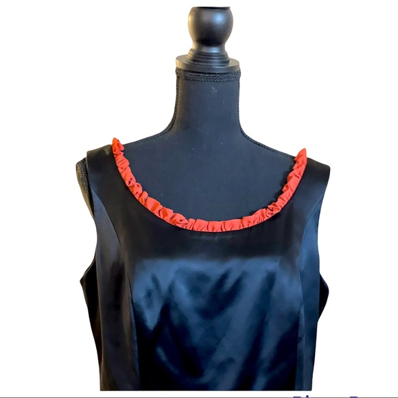 Vintage Louise Ricci Black Satin Sleeveless Blouse Size 12 - Picture 3 of 4